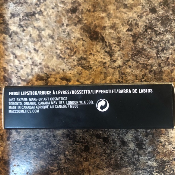 Sold! Bundle Iconic London Prep/Set Mac Lipstick - Picture 2 of 6